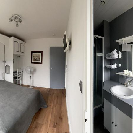 Relais Henri IV Bed & Breakfast La Fleche Exterior photo